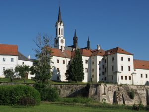 Konference Music in Bohemia around 1400: Crossroads of traditions @ Vila Lanna